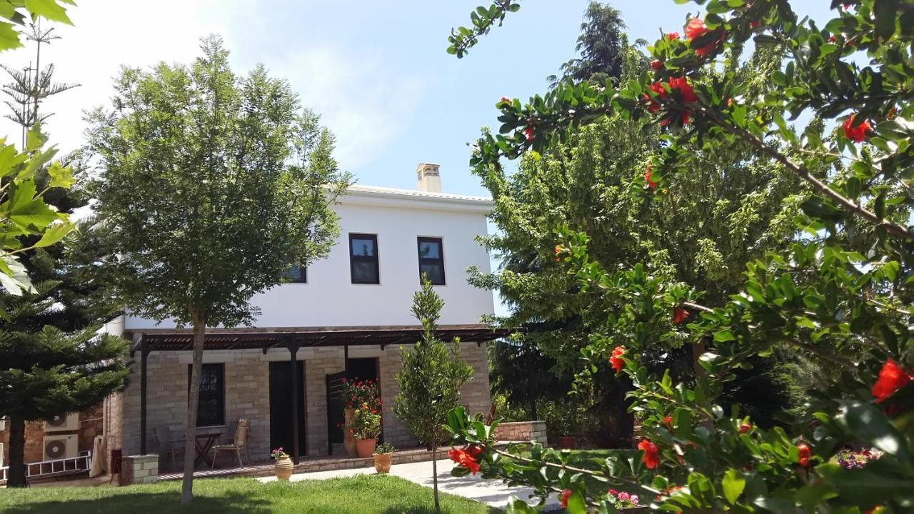 Sivota Apartments Athina Bagian luar foto